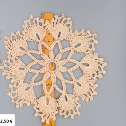 Untersetzer "Blume" (Handarbeit)